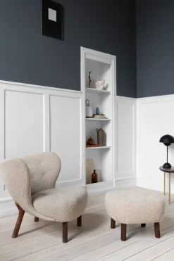 Armchairs & Footstools^&Tradition Little Petra VB1 armchair, Oiled oak-Sheepskin honey Beige