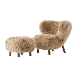 Online &Tradition Little Petra VB1 armchair incl. pouffe ATD1, Oiled walnut-Sheepskin honey Beige
