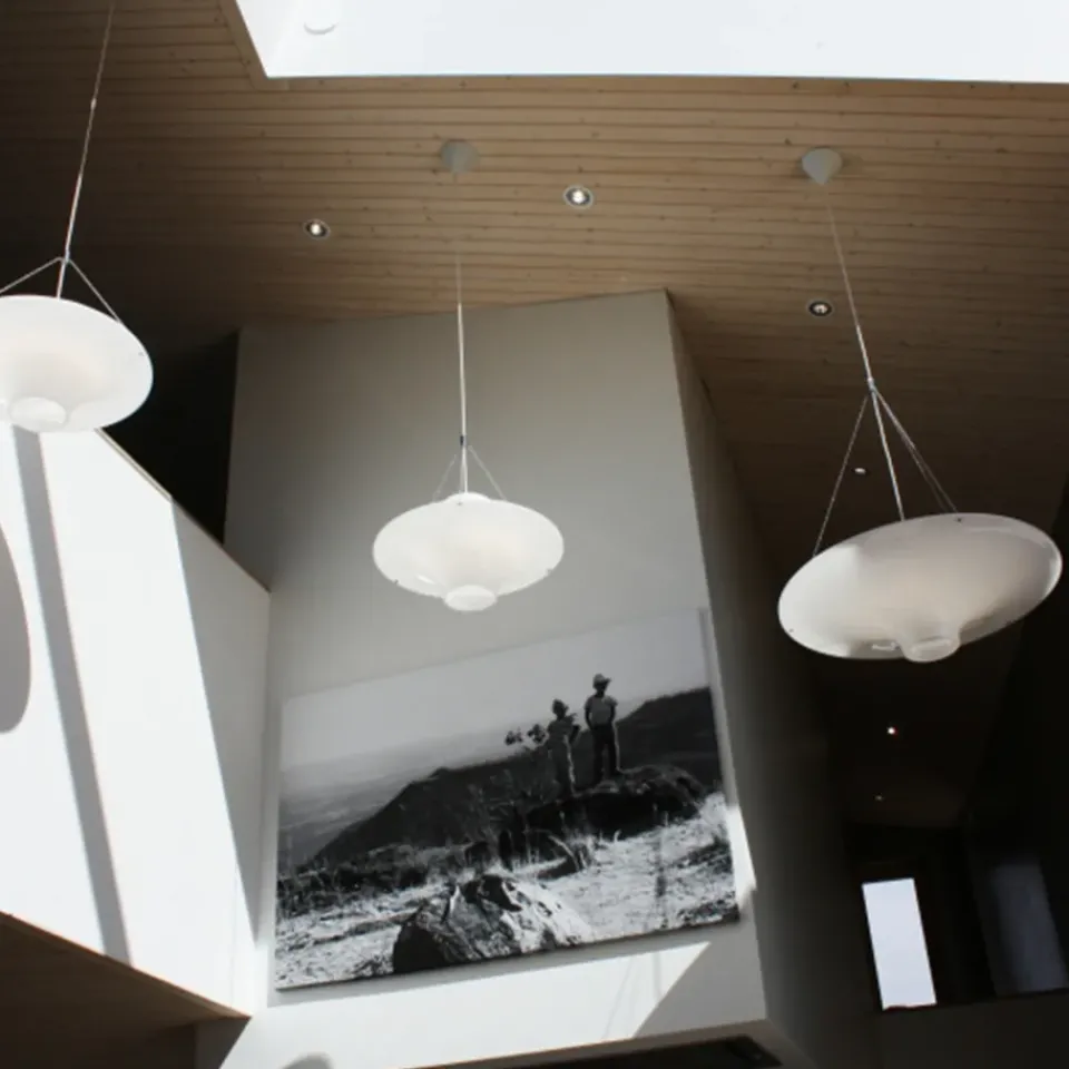 Innolux Lokki 700 pendant lamp, White