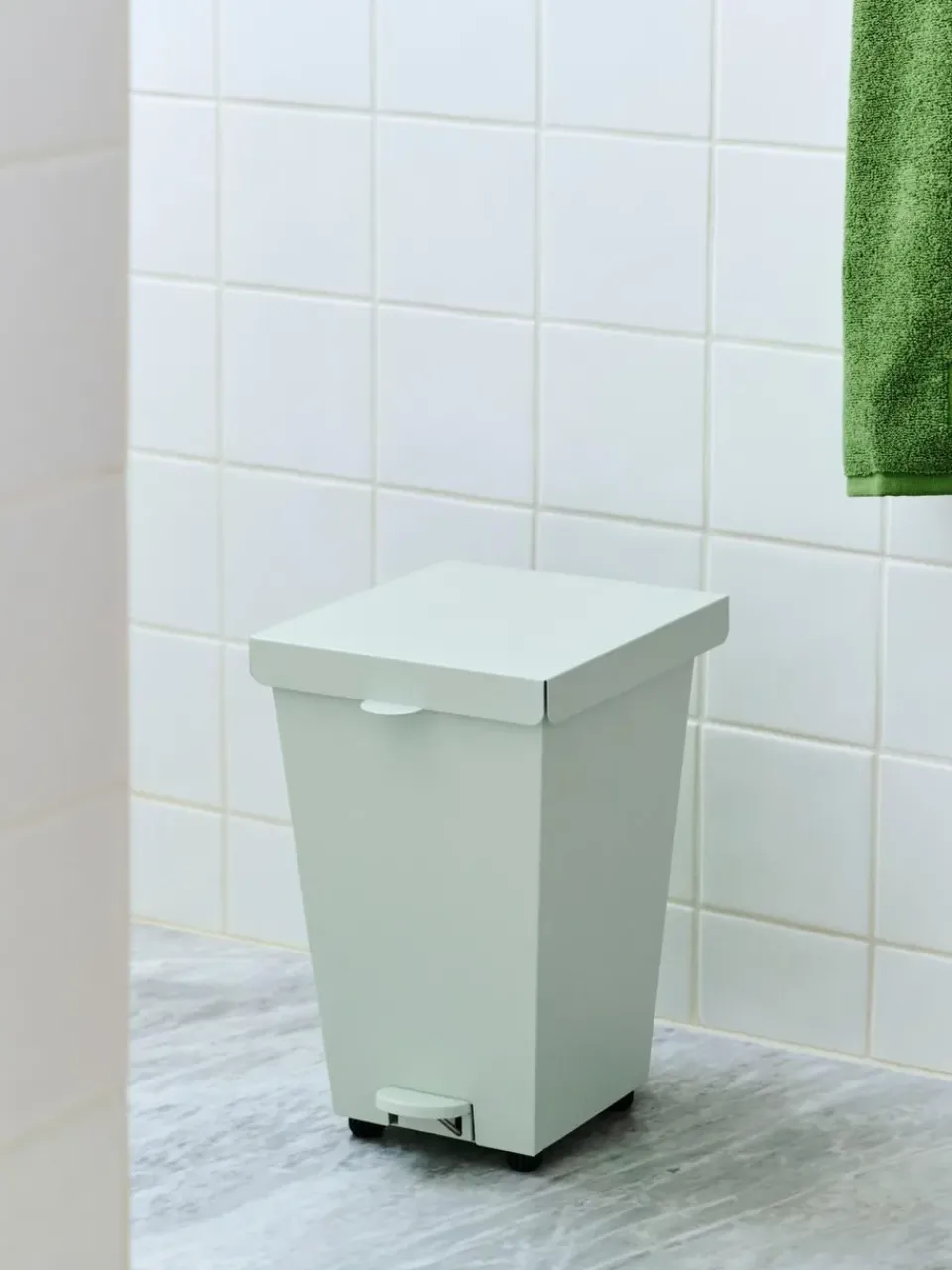 HAY Loop pedal bin 8L, Soft mint Green