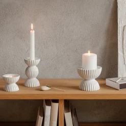 Tea Light Holders, Lanterns & Candle Dishes^Lyngby Porcelæn Lyngby Tura tealight holder Ø8 cm, White