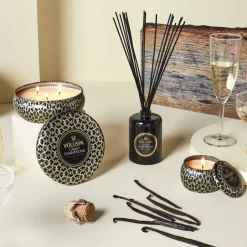 New Voluspa Maison Noir 3-wick Tin scented 40 hours, Crisp Champagne Gold-colouredBlack