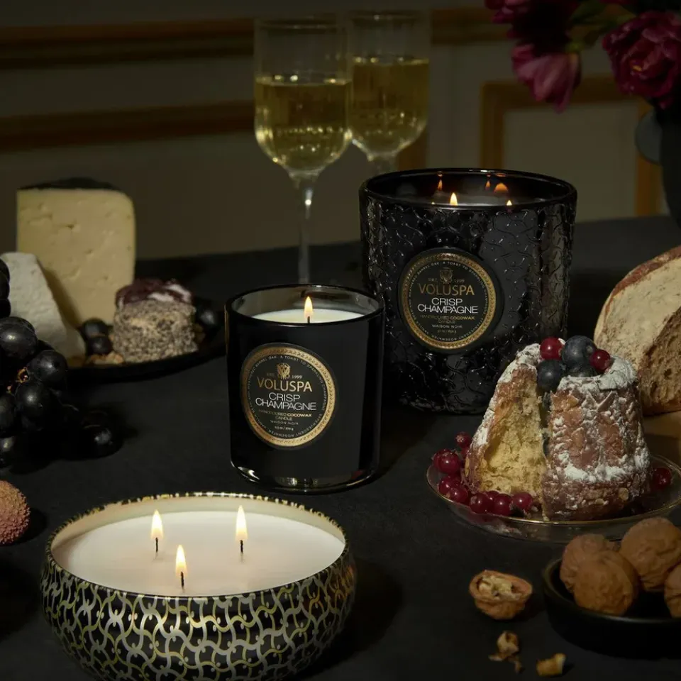 New Voluspa Maison Noir 3-wick Tin scented 40 hours, Crisp Champagne Gold-colouredBlack
