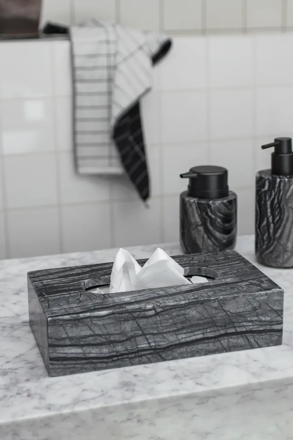 Storage Baskets^Mette Ditmer Marble tissue box 14x25.5 cm, Black-Grey BlackGrey