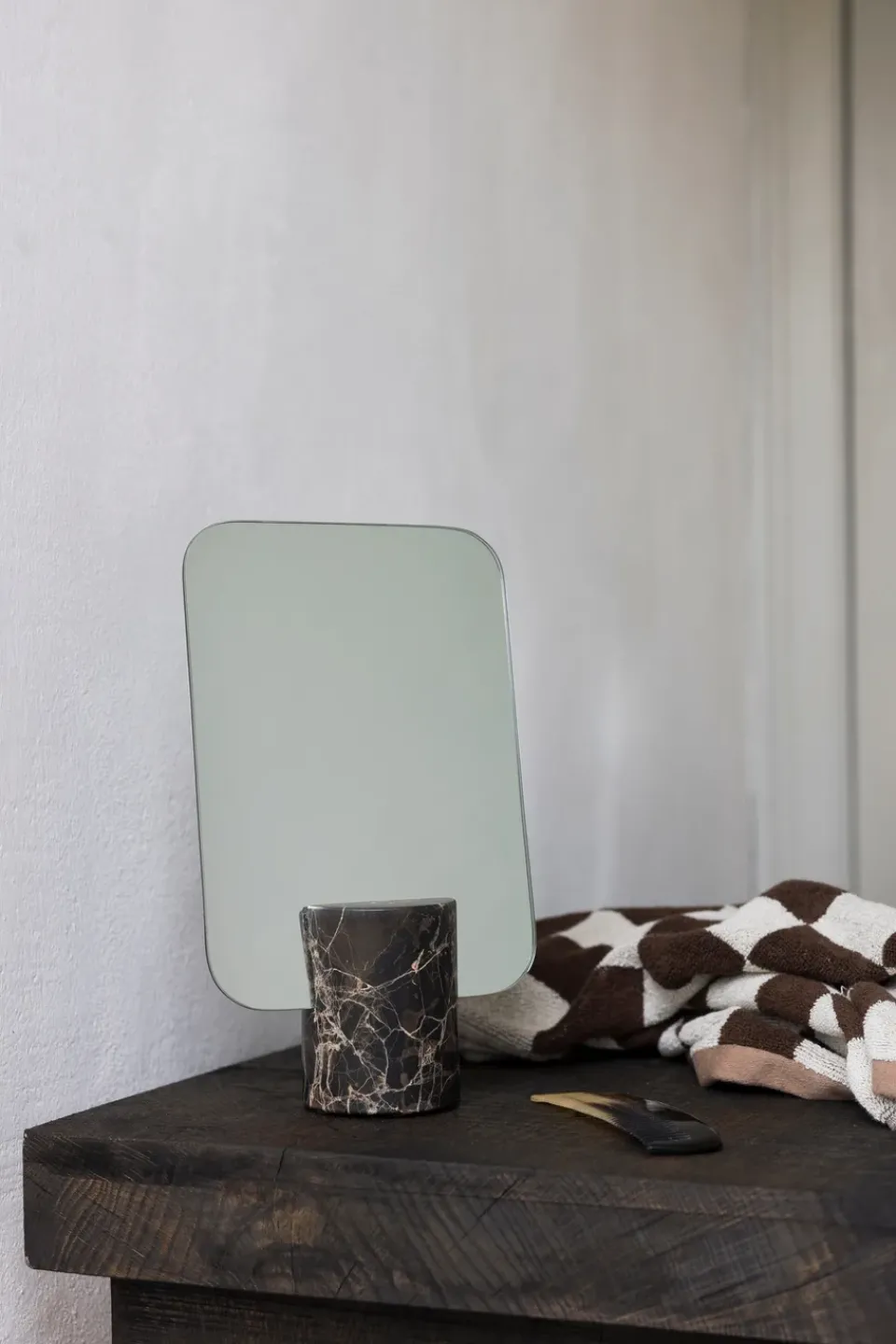 Table Mirrors^Mette Ditmer Marble vanity mirror, , 30 cm Brown