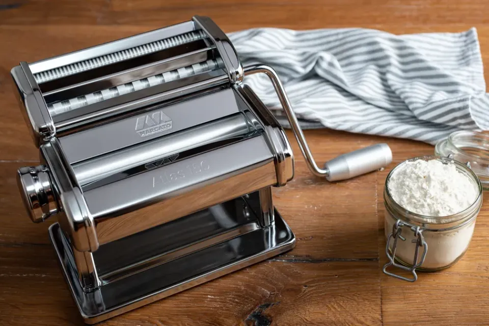 More Baking Accessories|Pasta Machines^Marcato pasta machine Atlas 150 Design, Chrome Silver-coloured
