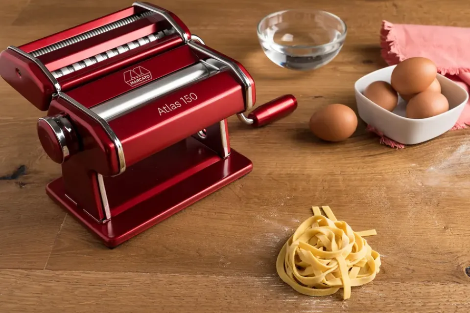 Discount Marcato pasta machine Atlas 150 Design, Red