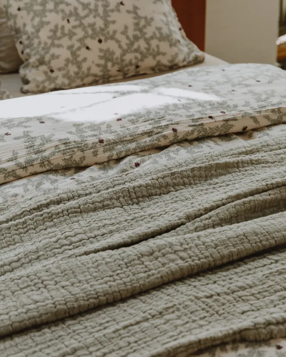 Bedspreads & Throws^Garbo&Friends Mellow bed spread double, Kale, 160x260 cm Beige