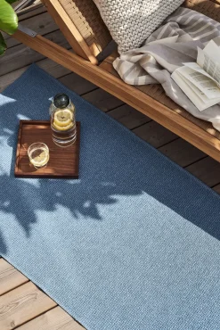 Clearance Scandi Living Mellow plastic rug , 150x200 cm Blue