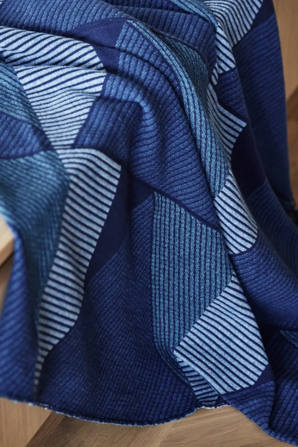 Cotton Blankets & Throws^NJRD Metric focus No. 3 cotton blankets 130x185 cm, Blue