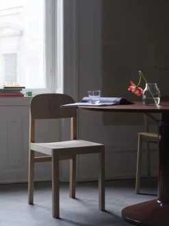 New Muuto Midst pedestal table, Dark linoleum-dark , Ø120 cm Red