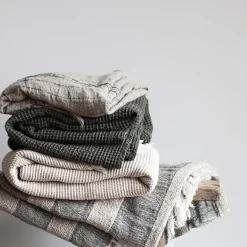 Best Tell Me More Miro blanket 180x260 cm, forest Green