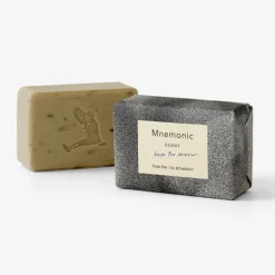 Sale &Tradition Mnemonic MNC3 hard soap 100 gr, Into the moor Grey