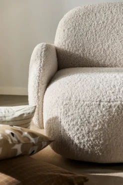 Armchairs & Footstools^1898 Mo armchair with swivel function, Glore 1243 White