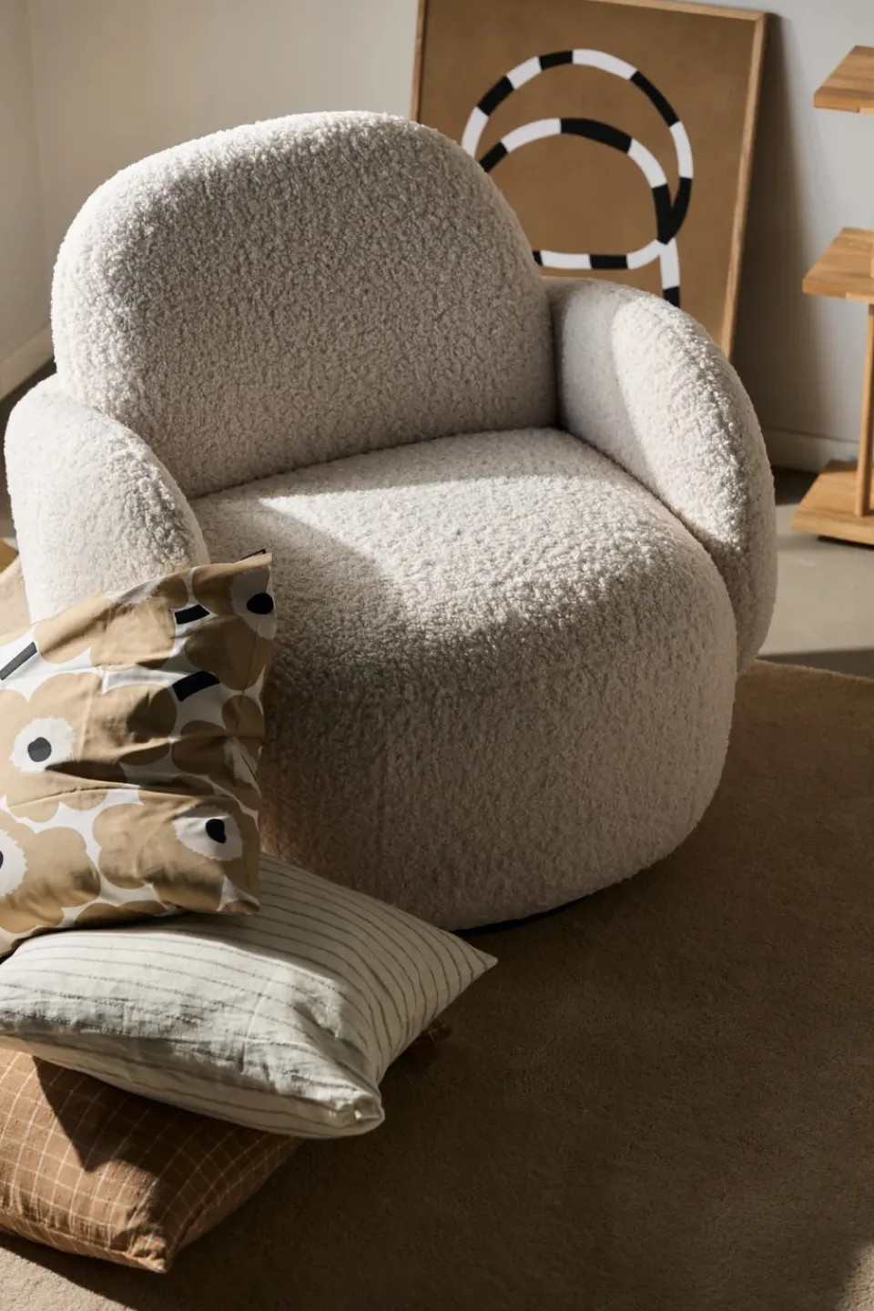 Armchairs & Footstools^1898 Mo armchair with swivel function, Glore 1243 White