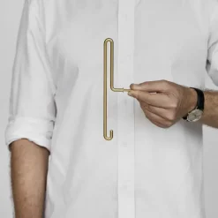 MOEBE Wall hook large, matte gold Gold-coloured