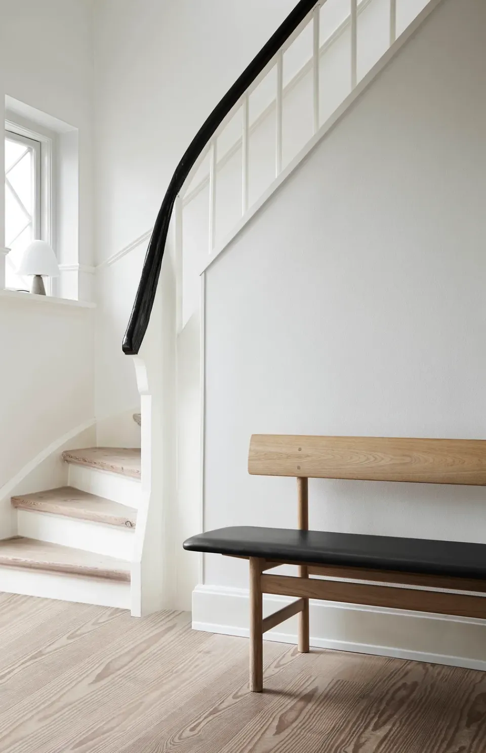Outlet Fredericia Furniture Mogensen 3171 bench, Leather omni 307-waxed oak BeigeBrown