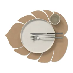 New LIND DNA Monstera Leaf Nupo placemat L, Nougat Brown