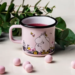 Moomin Mugs|Coffee Cups^Muurla Moomin enamel mug hugs 37 cl, Rosa Pink