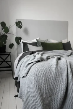 New Scandi Living Moss bed spread 260x260 cm, stone Grey