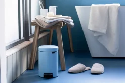 Hot Brabantia New Icon pedal bin 3 liter, Dreamy Blue