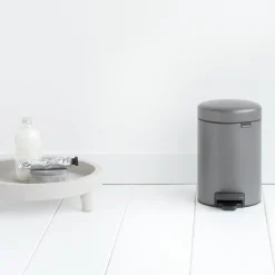New Brabantia New Icon pedal bin 3 liter, platinum Silver-coloured
