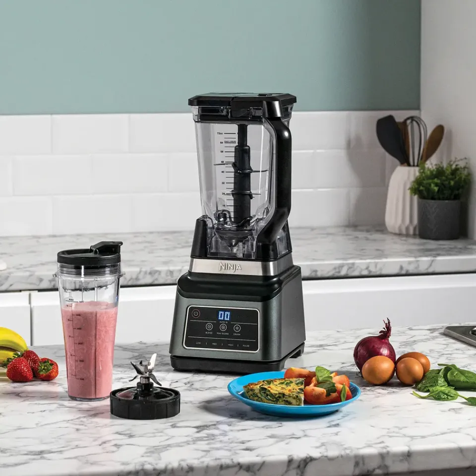 New Ninja BN750 2-in-1 blender with Auto-iQ, Black Silver-colouredBlack