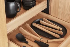 Tongs & Turners^Eva Solo Nordic Kitchen serving tongs, 23.7 cm Brown