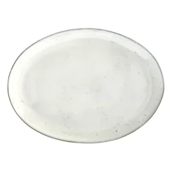 Serving Platters & Dishes^Broste Copenhagen Nordic Sand oval serving platter, 26.5x35.5 cm Beige