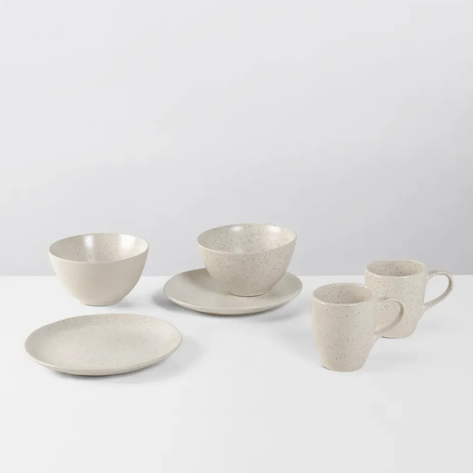 Hot Broste Copenhagen Nordic Vanilla breakfast set for two, 6 pieces Beige