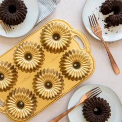 Discount Nordic Ware brilliance bundtlette baking tin, 1.2 L Gold-coloured