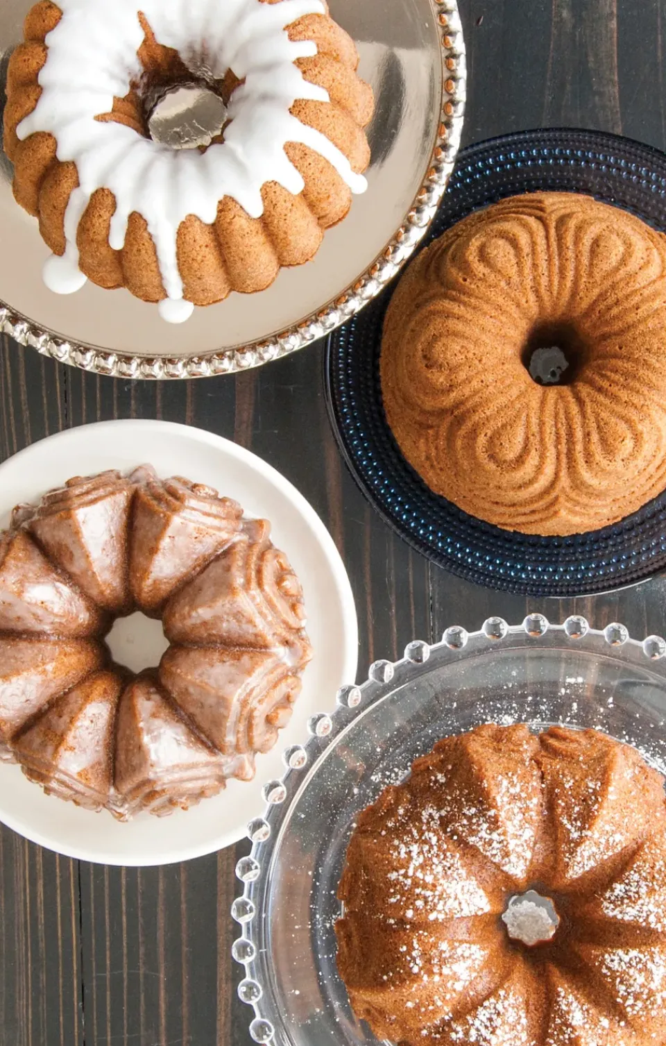 Online Nordic Ware bundt quartet baking tin, 2,1 L Gold-coloured