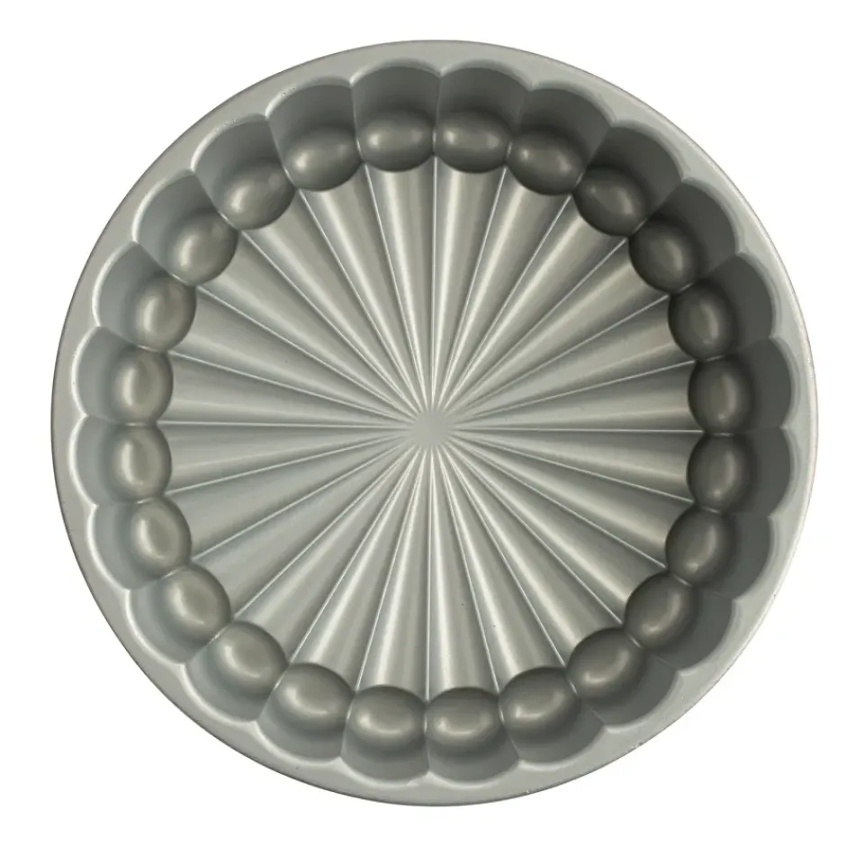 Cookie/Biscuit Cutters & Cake Tins^Nordic Ware Charlotte form, 1.4 L Gold-coloured