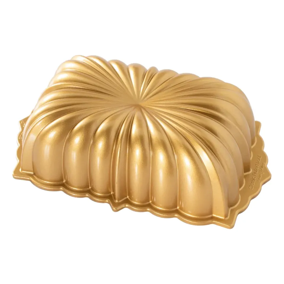 Cookie/Biscuit Cutters & Cake Tins^Nordic Ware classic fluted loaf tin, 1.4 L Gold-coloured
