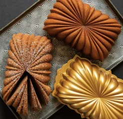 Cookie/Biscuit Cutters & Cake Tins^Nordic Ware classic fluted loaf tin, 1.4 L Gold-coloured