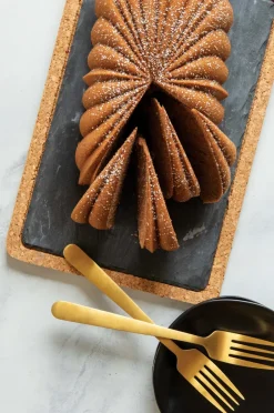 Cookie/Biscuit Cutters & Cake Tins^Nordic Ware classic fluted loaf tin, 1.4 L Gold-coloured