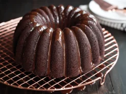Cookie/Biscuit Cutters & Cake Tins^Nordic Ware Elegant party bundt baking tin, 2.4 L Gold-coloured