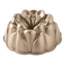Sale Nordic Ware magnolia bundt baking tin, 2.4 L Gold-coloured