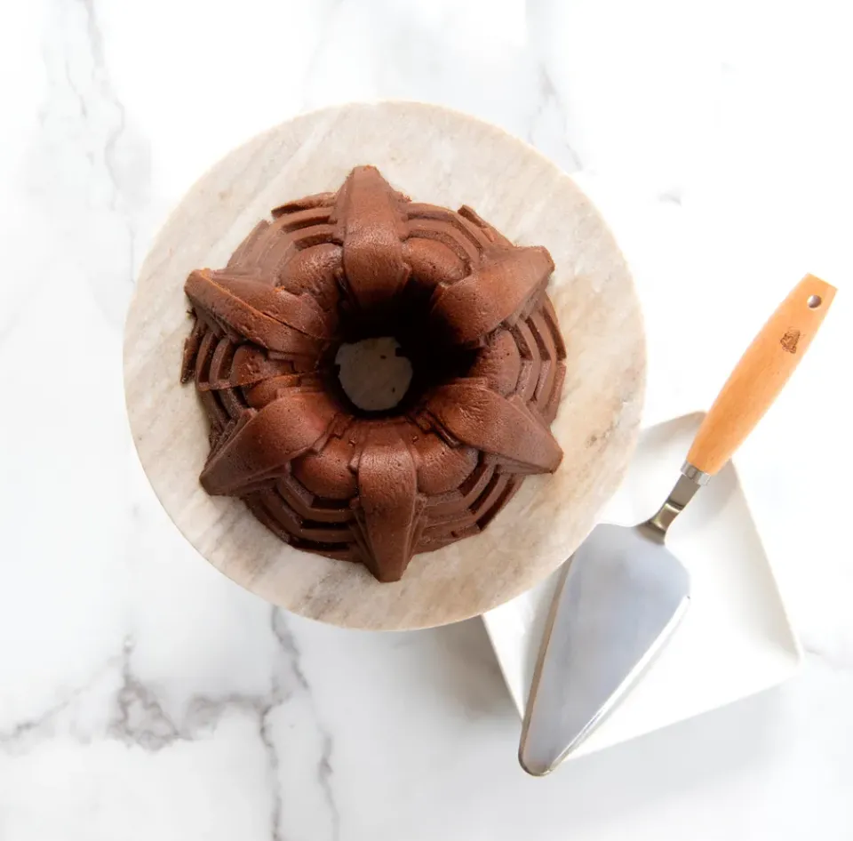 Cookie/Biscuit Cutters & Cake Tins^Nordic Ware marquee bundt form, 2.4 L Gold-coloured
