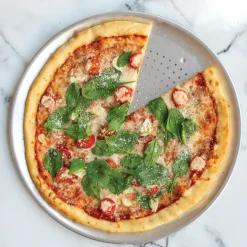 Baking & Pizza Stones^Nordic Ware Naturals hot air pizza pan Ø41 cm, Aluminum Silver-coloured