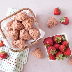 Cookie/Biscuit Cutters & Cake Tins^Nordic Ware strawberry bites form, 0.4 L Silver-coloured
