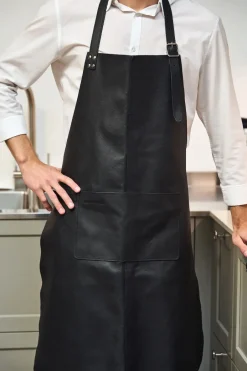 Aprons^Nordwik leather apron, Black