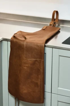 Aprons^Nordwik leather apron, Brown