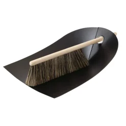Brushes & Brooms^Normann Copenhagen Normann dustpan & broom, Black