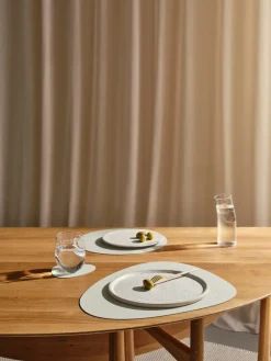 Placemats^LIND DNA Nupo placemat curve L, Linen Grey