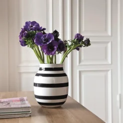 Online Kähler Omaggio vase medium, Black