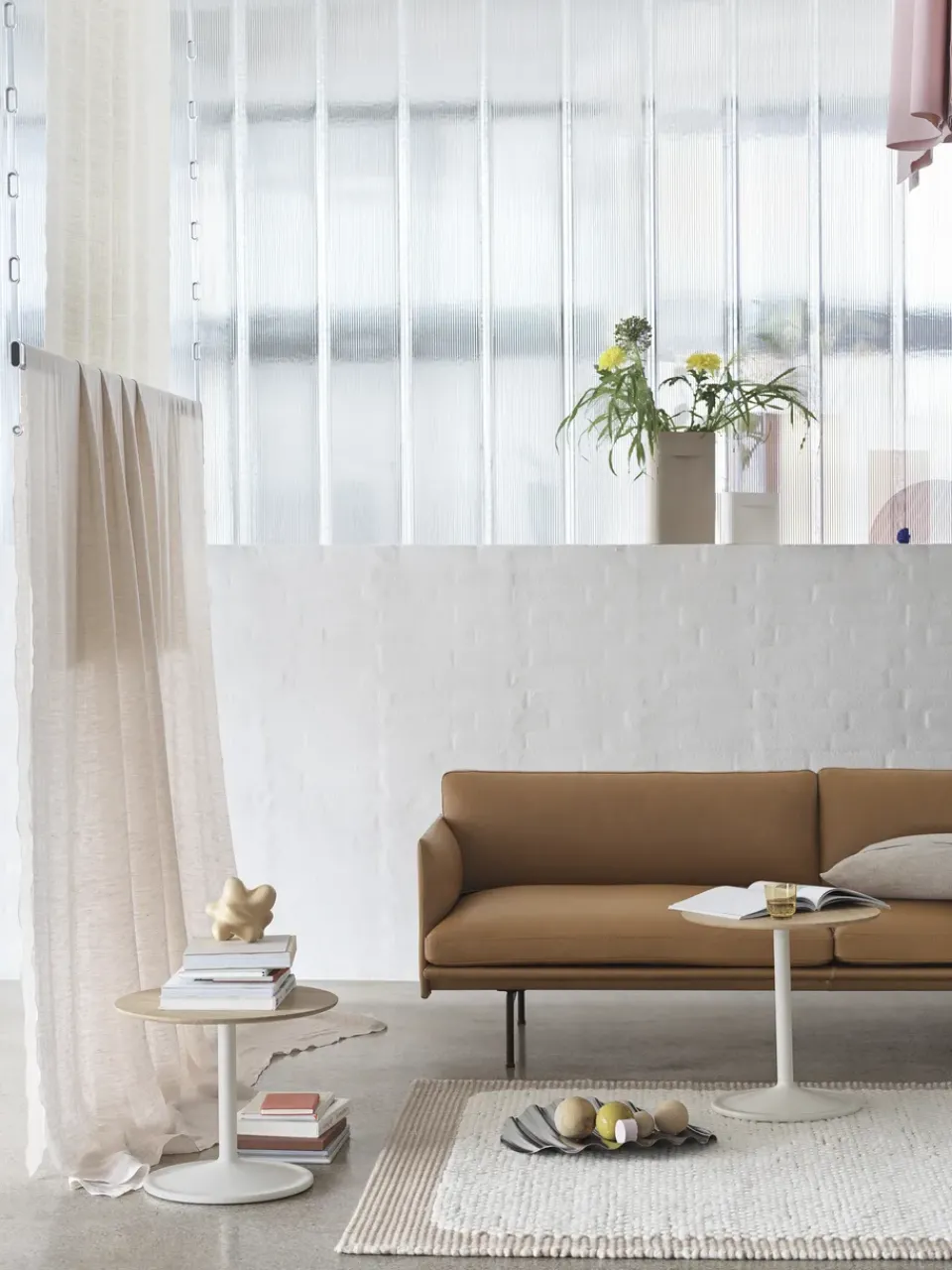Best Muuto Outline 3-seater sofa leather, Grace leather Camel-black legs Grey