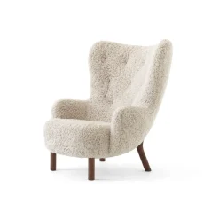 &Tradition Petra VB3 high armchair, Oiled Walnut-Sheepskin Moonlight White