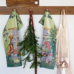 Christmas Hand & Tea Towels|Kitchen Tea Towels^Ekelund Linneväveri Pettson & Findus kitchen towel, Christmas decoration Green