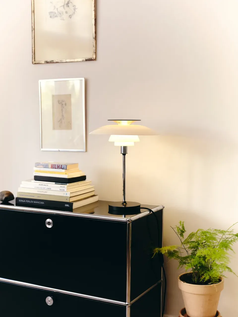 Desk Lamps^Louis Poulsen PH 80 table lamp, White opal, chrome-plated WhiteSilver-coloured